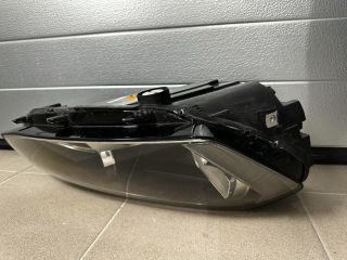 bontott VW GOLF VII Jobb Fényszóró