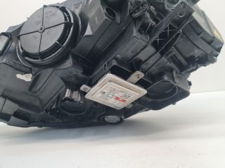 bontott VW GOLF VII Jobb Fényszóró