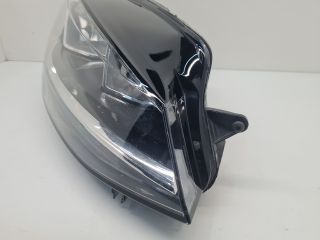 bontott VW GOLF VII Jobb Fényszóró