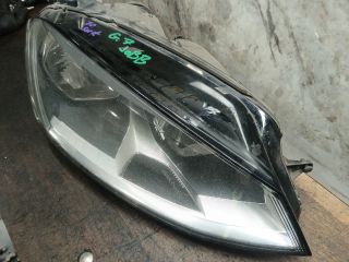 bontott VW GOLF VII Jobb Fényszóró