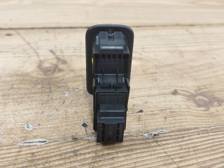 bontott VW GOLF VII Jobb hátsó Ablakemelő Kapcsoló