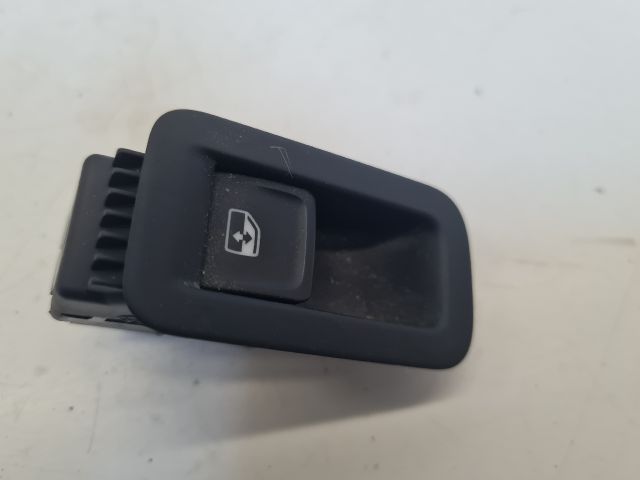 bontott VW GOLF VII Jobb hátsó Ablakemelő Kapcsoló