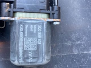 bontott VW GOLF VII Jobb hátsó Ablakemelő Motor