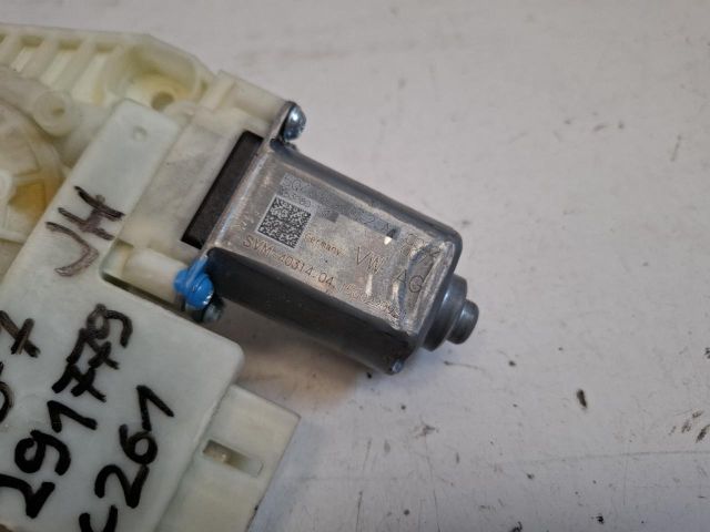 bontott VW GOLF VII Jobb hátsó Ablakemelő Motor