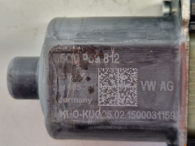 bontott VW GOLF VII Jobb hátsó Ablakemelő Motor