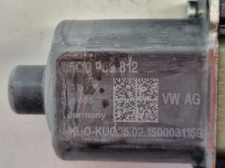 bontott VW GOLF VII Jobb hátsó Ablakemelő Motor