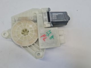 bontott VW GOLF VII Jobb hátsó Ablakemelő Motor