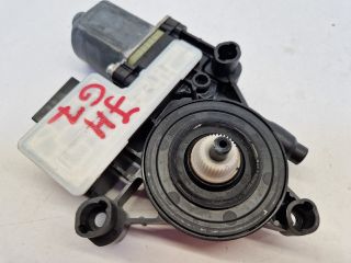 bontott VW GOLF VII Jobb hátsó Ablakemelő Motor
