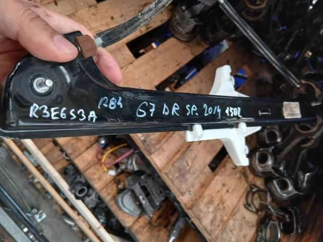 bontott VW GOLF VII Jobb hátsó Ablakemelő Szerkezet (Elektromos)