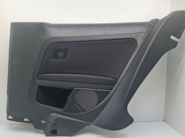 bontott VW GOLF VII Jobb hátsó Ajtó Kárpit