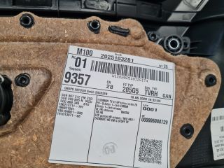 bontott VW GOLF VII Jobb hátsó Ajtó Kárpit