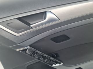 bontott VW GOLF VII Jobb hátsó Ajtó Kárpit