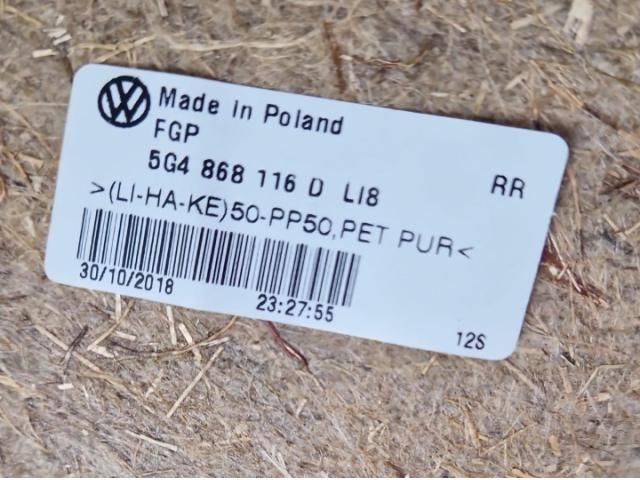 bontott VW GOLF VII Jobb hátsó Ajtó Kárpit