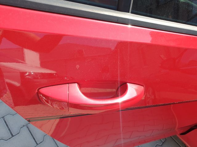 bontott VW GOLF VII Jobb hátsó Ajtó (Részeivel)