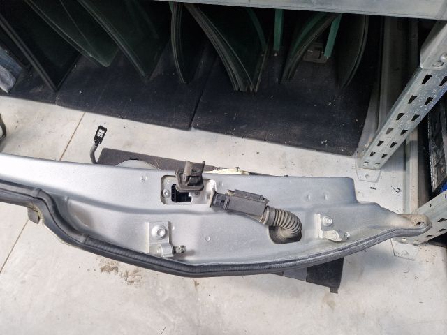 bontott VW GOLF VII Jobb hátsó Ajtó (Részeivel)