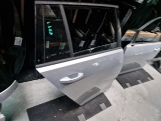 bontott VW GOLF VII Jobb hátsó Ajtó (Részeivel)