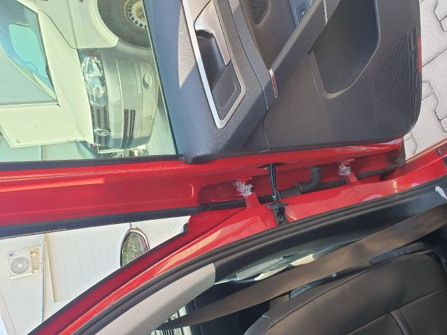 bontott VW GOLF VII Jobb hátsó Ajtó (Részeivel)