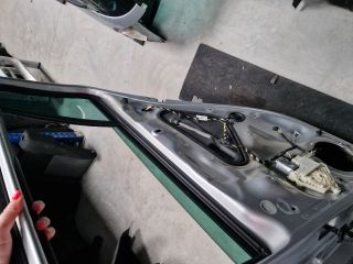 bontott VW GOLF VII Jobb hátsó Ajtó (Részeivel)