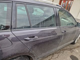 bontott VW GOLF VII Jobb hátsó Ajtó (Részeivel)