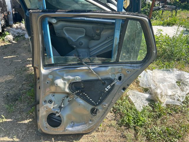 bontott VW GOLF VII Jobb hátsó Ajtó (Üres lemez)