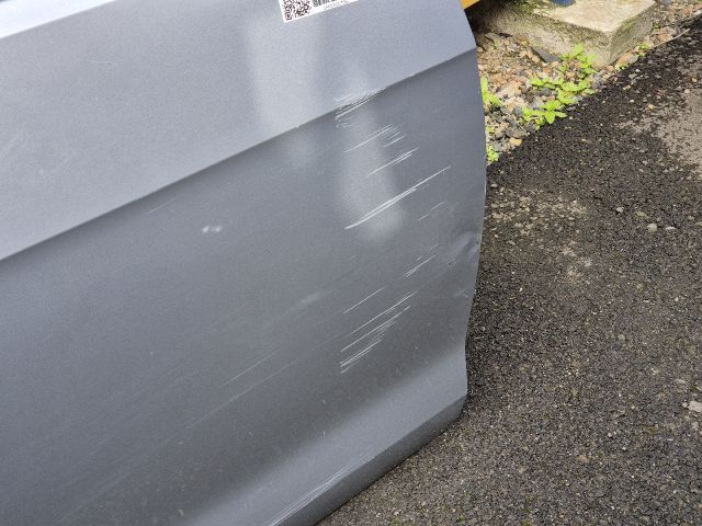 bontott VW GOLF VII Jobb hátsó Ajtó (Üres lemez)