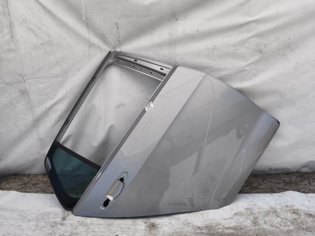 bontott VW GOLF VII Jobb hátsó Ajtó (Üres lemez)