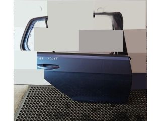 bontott VW GOLF VII Jobb hátsó Ajtó (Üres lemez)