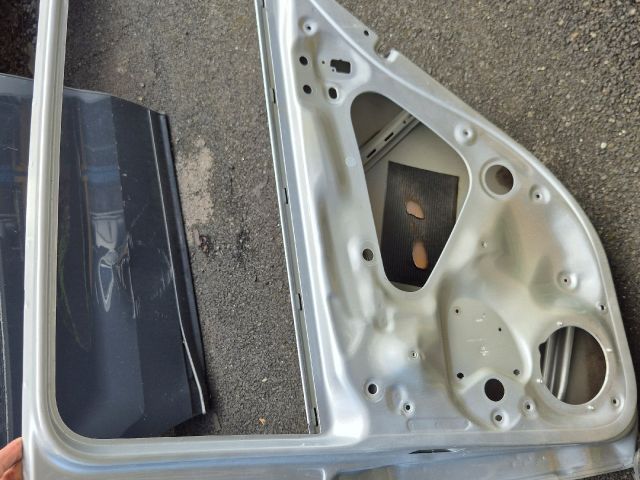 bontott VW GOLF VII Jobb hátsó Ajtó (Üres lemez)