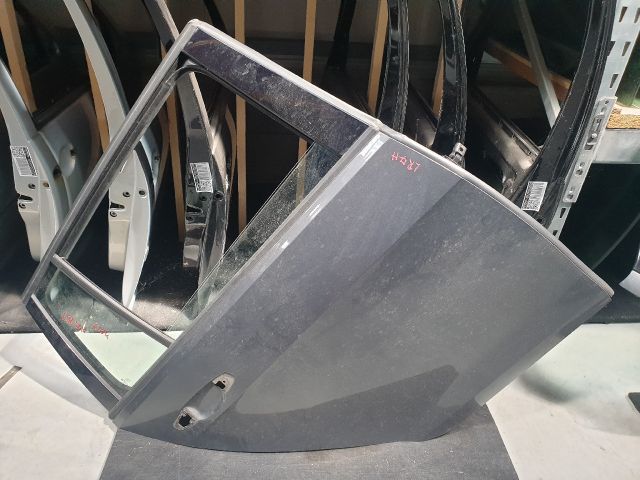 bontott VW GOLF VII Jobb hátsó Ajtó (Üres lemez)