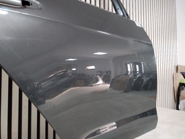 bontott VW GOLF VII Jobb hátsó Ajtó (Üres lemez)