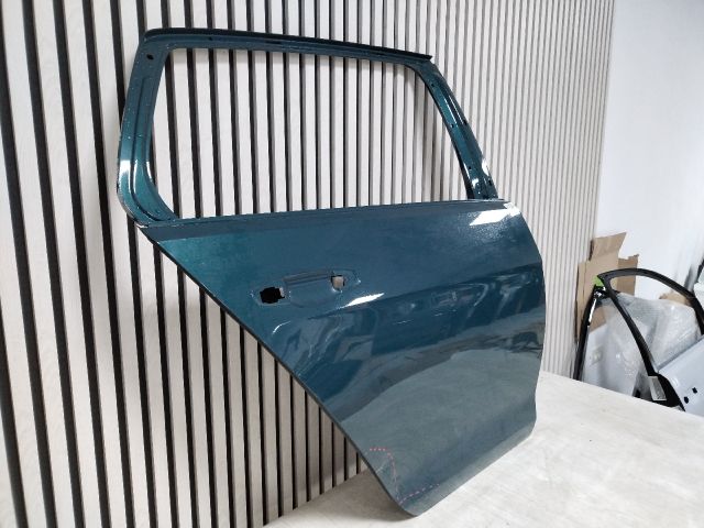 bontott VW GOLF VII Jobb hátsó Ajtó (Üres lemez)