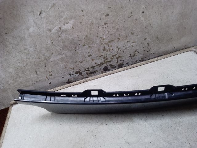 bontott VW GOLF VII Jobb hátsó Ajtókeret Burkolat