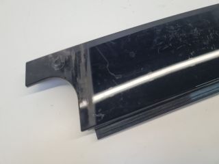 bontott VW GOLF VII Jobb hátsó Ajtókeret Burkolat