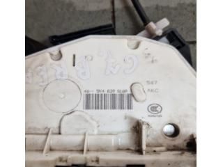 bontott VW GOLF VII Jobb hátsó Ajtózár