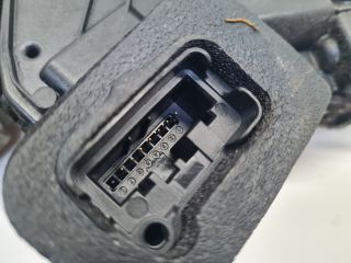 bontott VW GOLF VII Jobb hátsó Ajtózár