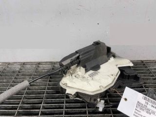 bontott VW GOLF VII Jobb hátsó Ajtózár