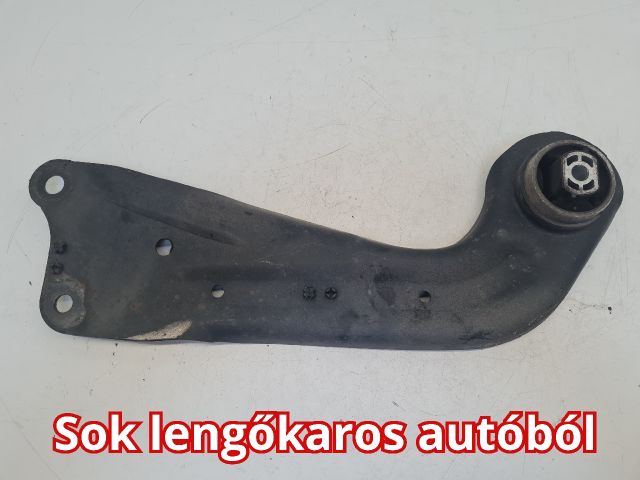 bontott VW GOLF VII Jobb hátsó Alsó Hátsó Lengőkar