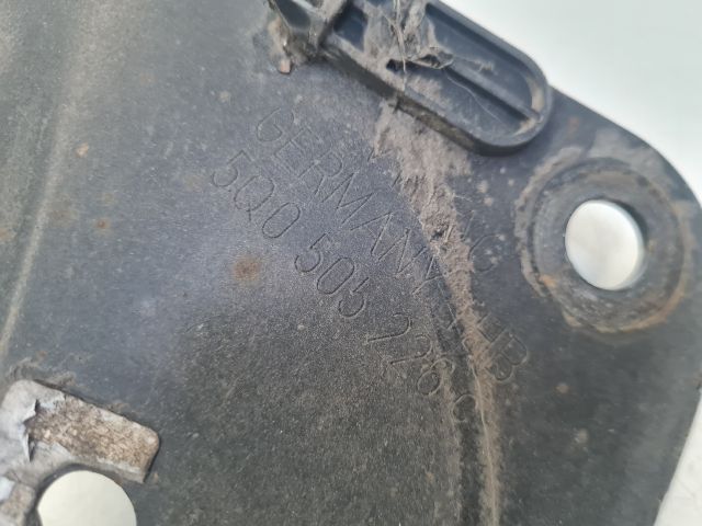 bontott VW GOLF VII Jobb hátsó Alsó Hátsó Lengőkar