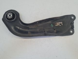 bontott VW GOLF VII Jobb hátsó Alsó Hátsó Lengőkar