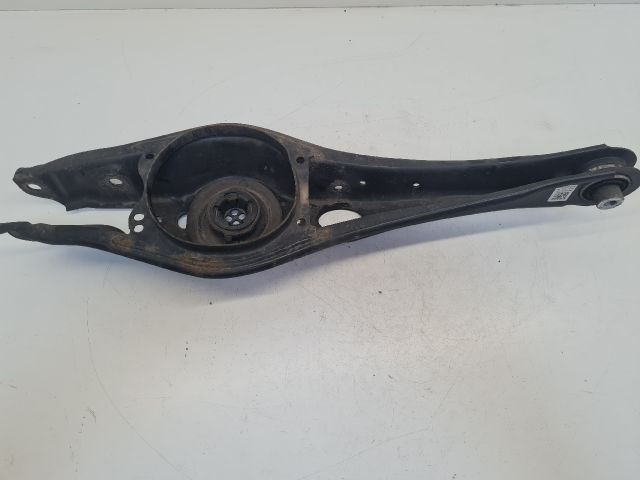 bontott VW GOLF VII Jobb hátsó Alsó Lengőkar