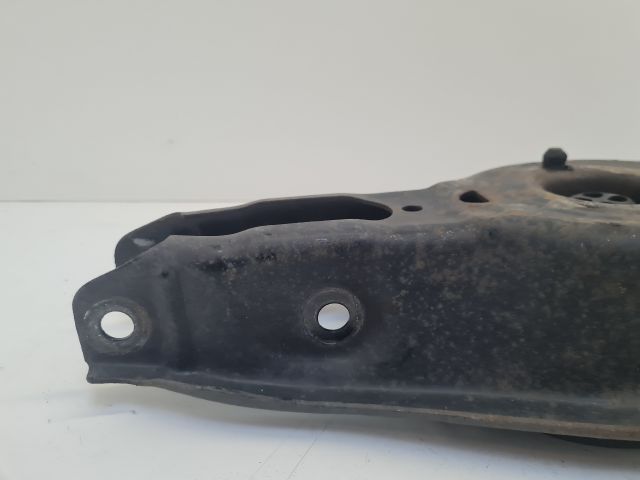 bontott VW GOLF VII Jobb hátsó Alsó Lengőkar