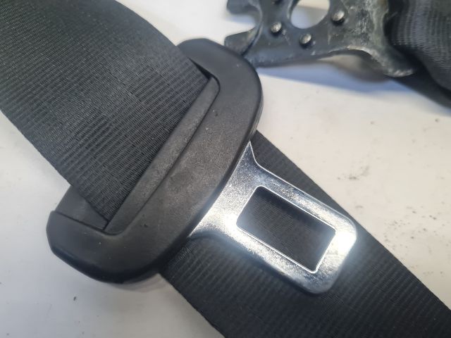 bontott VW GOLF VII Jobb hátsó Biztonsági Öv