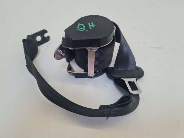 bontott VW GOLF VII Jobb hátsó Biztonsági Öv