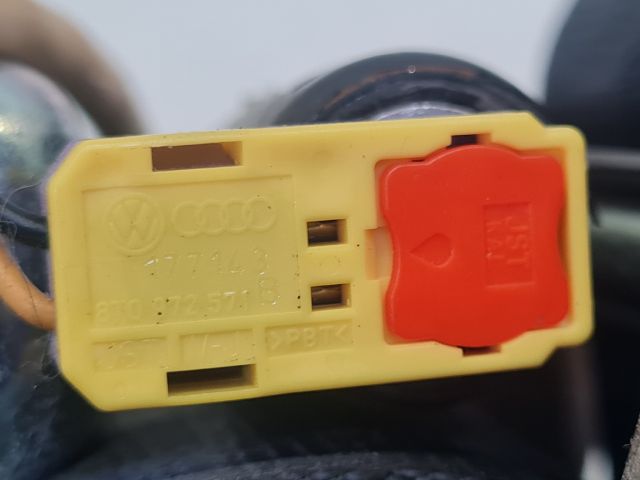 bontott VW GOLF VII Jobb hátsó Biztonsági Öv