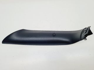 bontott VW GOLF VII Jobb hátsó Csomagtér Burkolat (Műanyag)