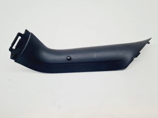 bontott VW GOLF VII Jobb hátsó Csomagtér Burkolat (Műanyag)