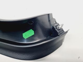 bontott VW GOLF VII Jobb hátsó Csomagtér Burkolat (Műanyag)