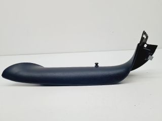 bontott VW GOLF VII Jobb hátsó Csomagtér Burkolat (Műanyag)