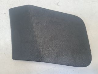 bontott VW GOLF VII Jobb hátsó Csomagtér Burkolat (Műanyag)