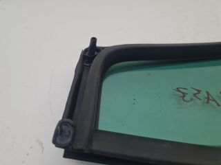 bontott VW GOLF VII Jobb hátsó Fixüveg (Ajtóban)